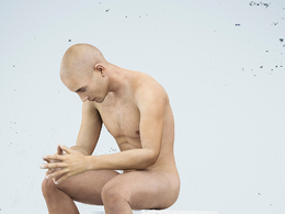 C4D实用工程第630季：坐着沉思的裸体男性模特C4D工程 C4D Project[Cinema4D - Octane]